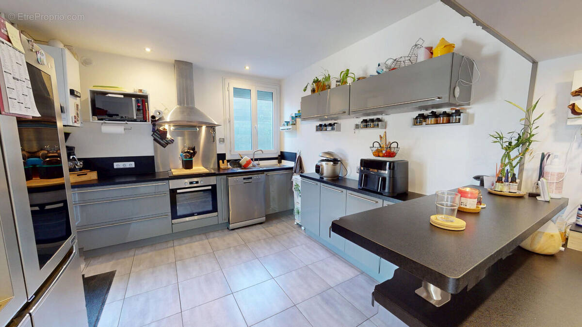 Maison à SAINT-DOULCHARD