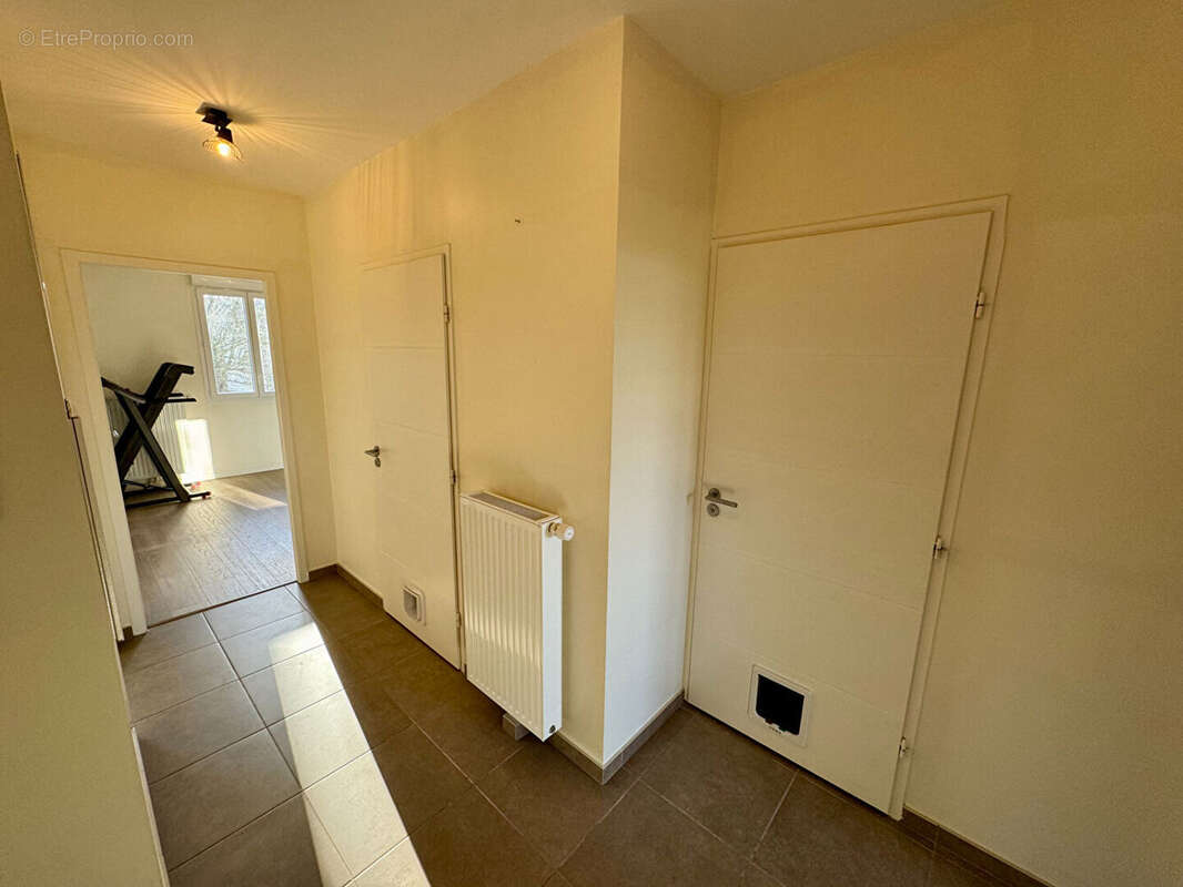 Appartement à SAINT-MARTIN-BOULOGNE