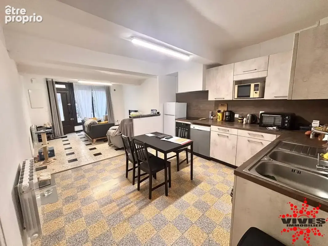 IMMEUBLE DE RAPPORT  127 m² habitable  Forte rentabilité à Servian - photo 4
