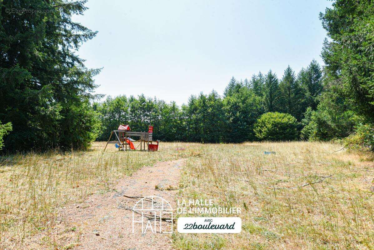 Maison 7 pièces 202 m² à vendre à Peyrilhac (87510) - photo 18
