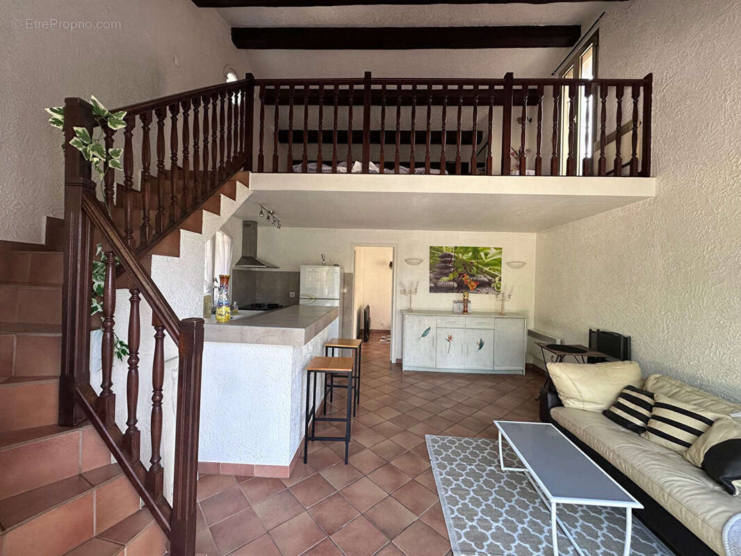 Maison à FREJUS