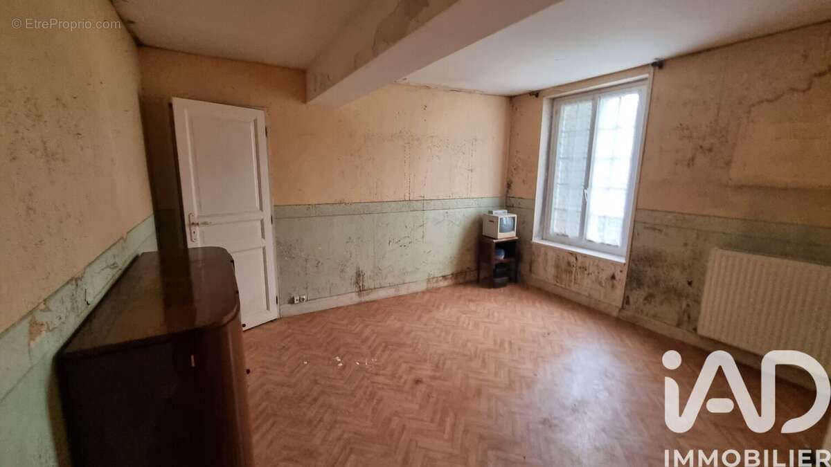 Photo 5 - Maison à CHEZY-SUR-MARNE