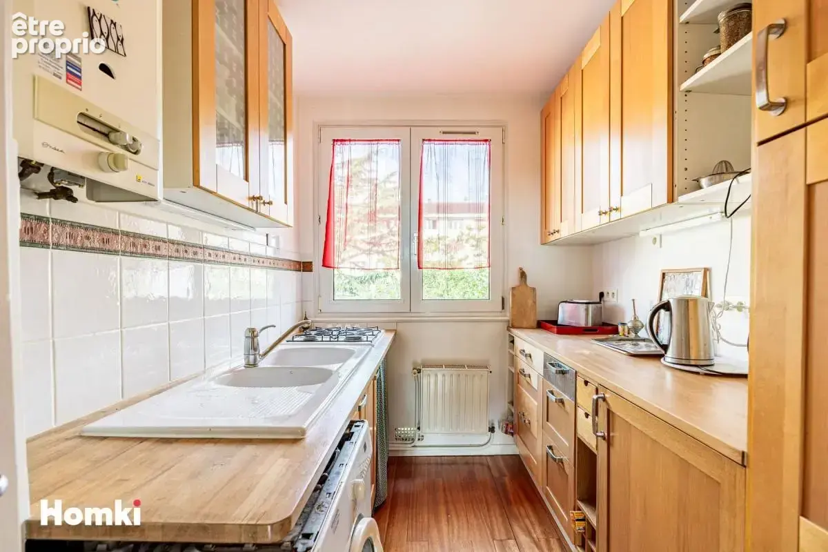 Appartement T3 de 67 m² à Châtenay-Malabry 92290, Rue Anatole France - photo 6
