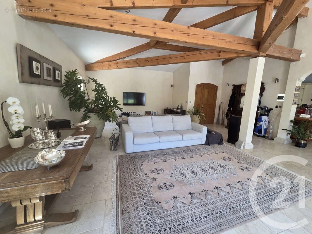 Maison à BIOT