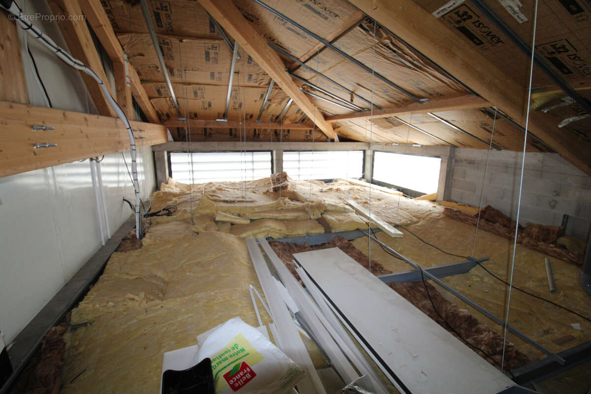 Commerce à MARSEILLE-11E