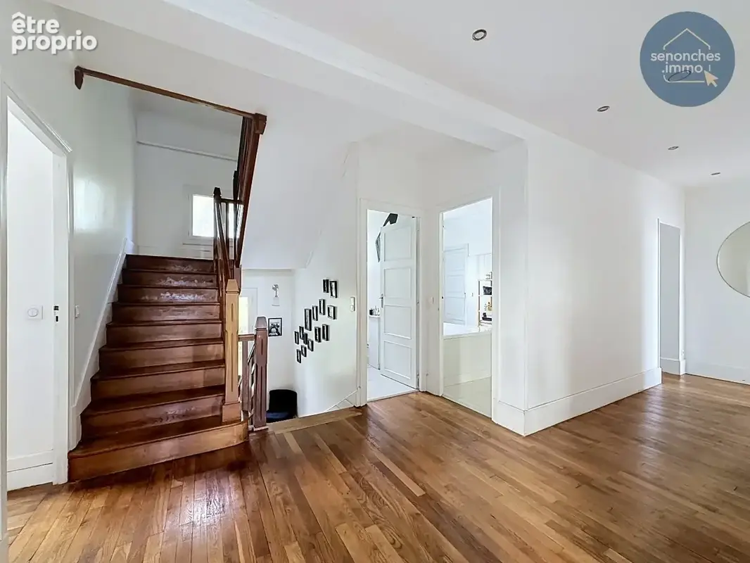 Maison Bourgeoise de 295 m² et 954 m² de terrain entièrement rénovée à La Loupe - photo 15