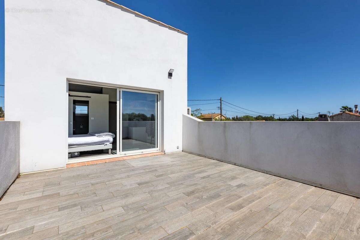 Maison à CUXAC-D&#039;AUDE