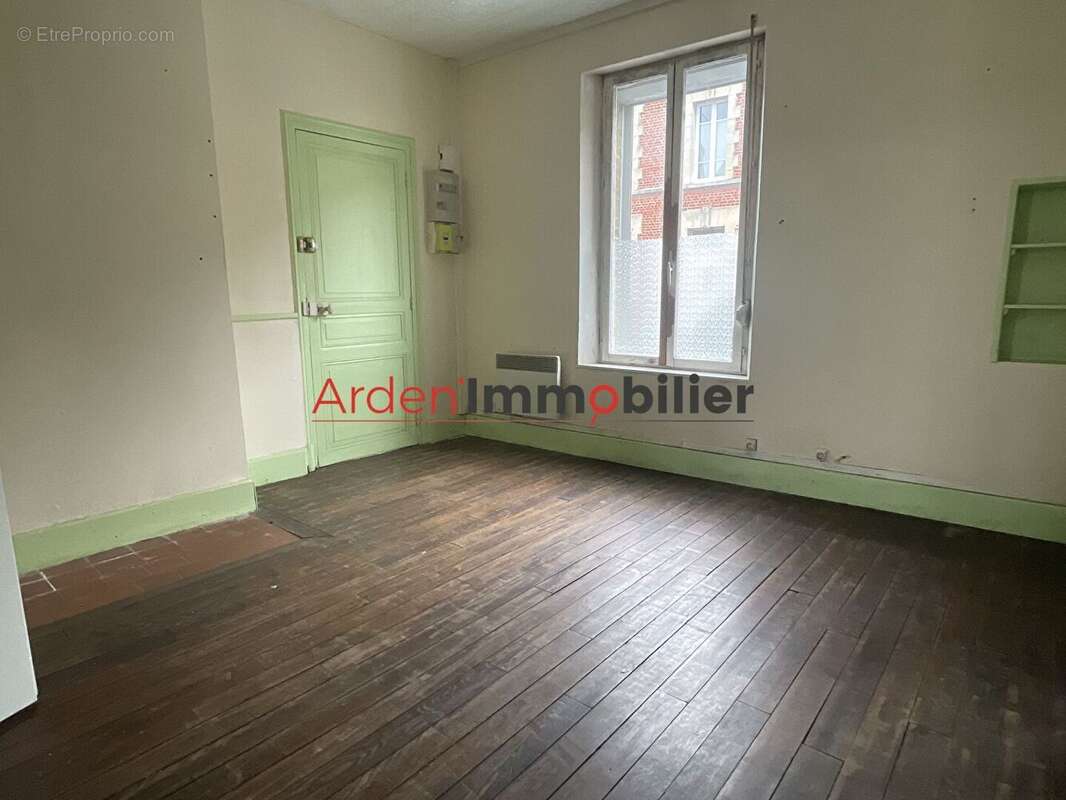 Appartement à LUCQUY