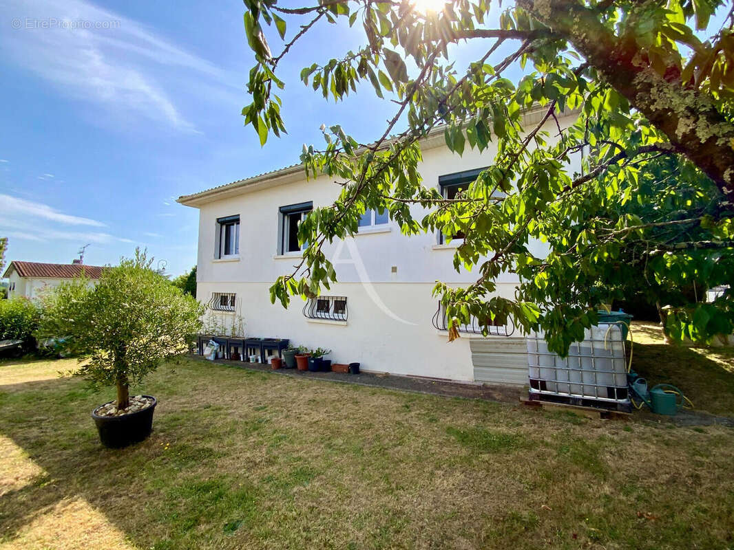 Maison à PONS