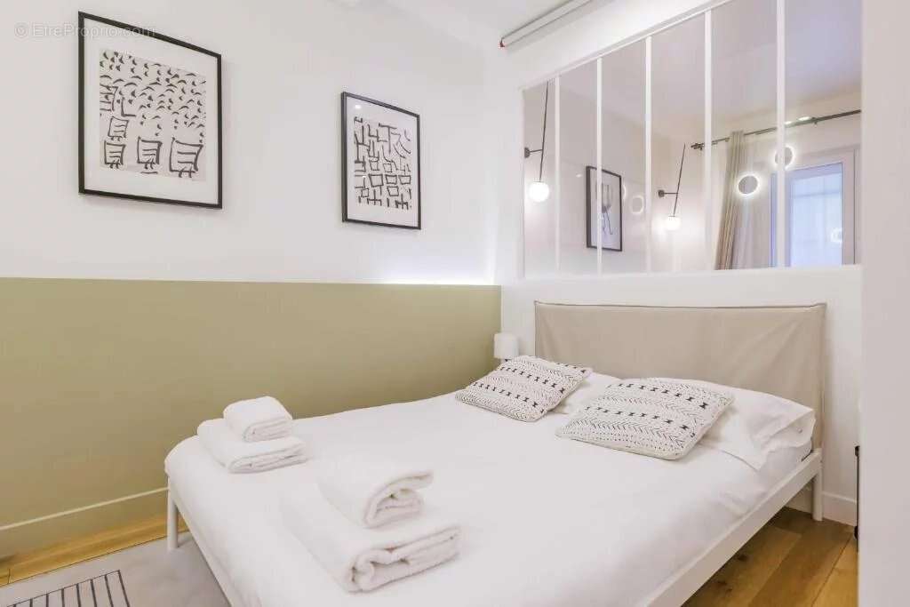 Appartement à PARIS-18E