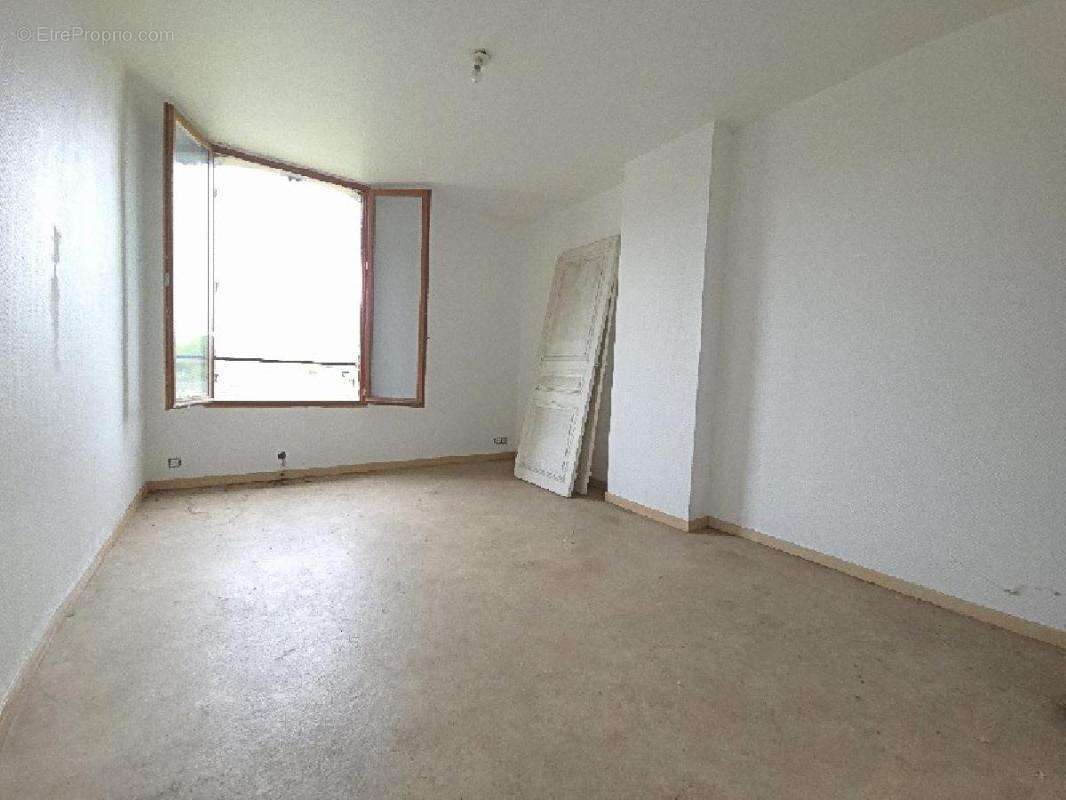 Maison à MONTATAIRE