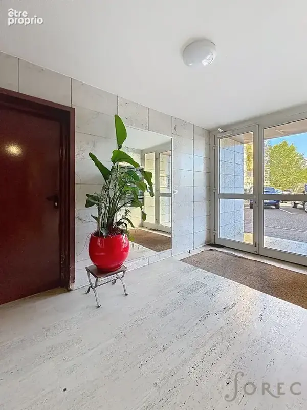 Studio +25 m² metz devant-les-ponts proche faculté ascenseur - photo 5
