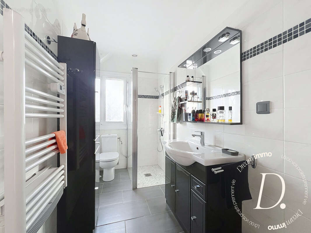 Maison à LAROQUE-DES-ALBERES