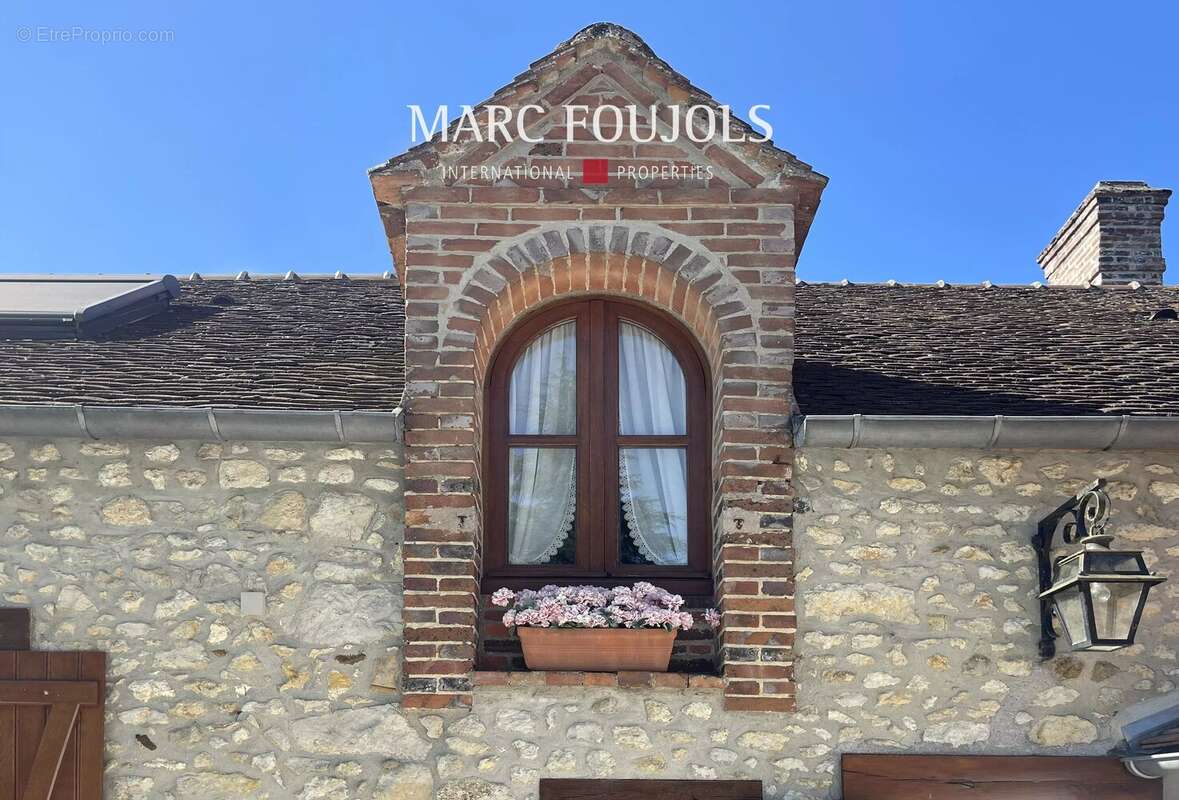 Maison à FONTAINEBLEAU