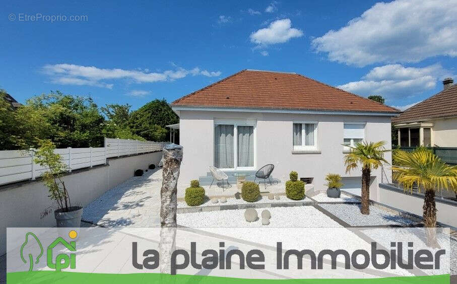 Maison à SOLIERS