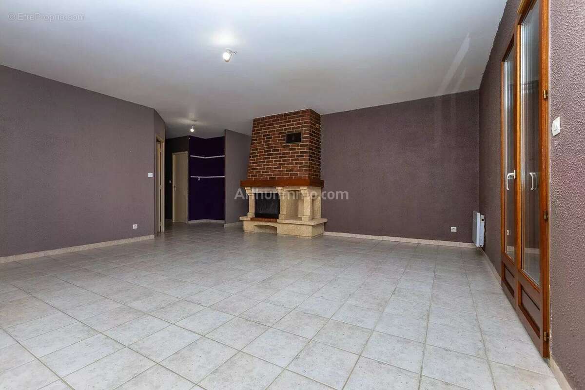 Maison à SAINT-CHEF