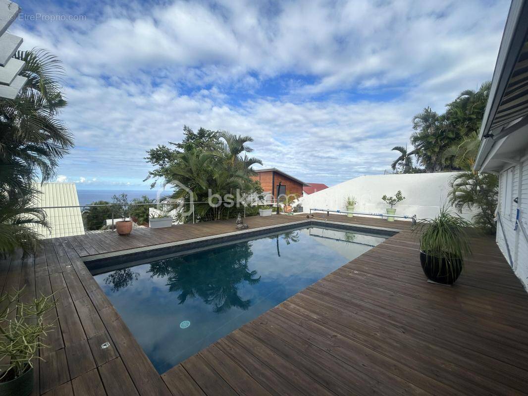 Maison à SAINT-DENIS