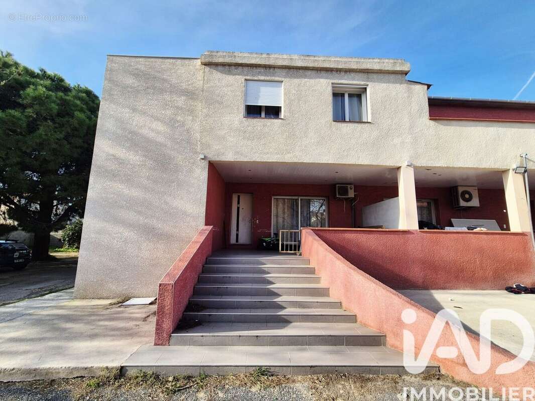 Appartement 450 m² à Perpignan  - photo 2