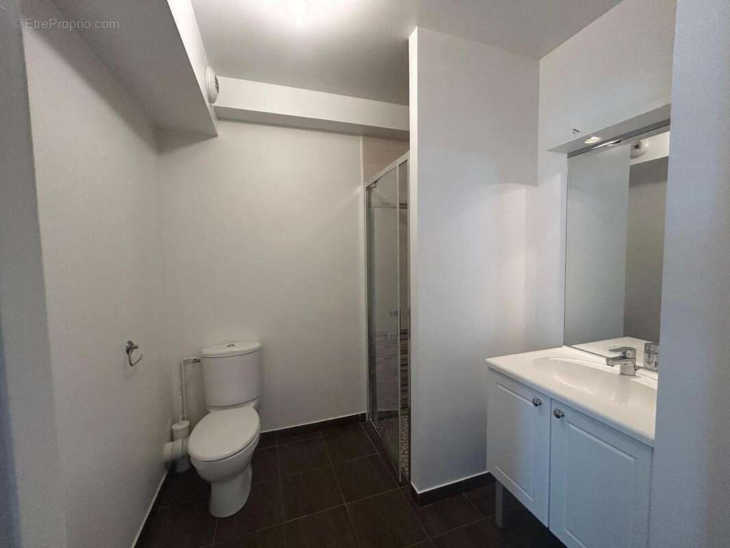 Appartement 29 m² à Reims  - photo 3