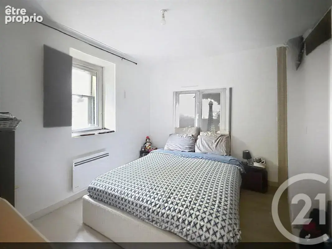 Appartement 84 m² à Bouge-Chambalud  - photo 9