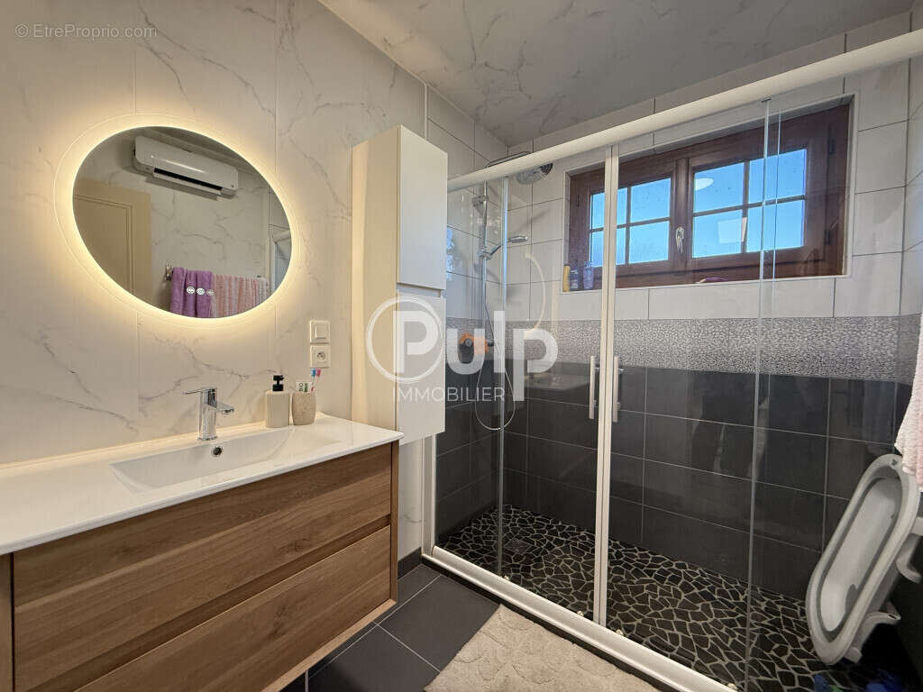 Maison à LA COUTURE