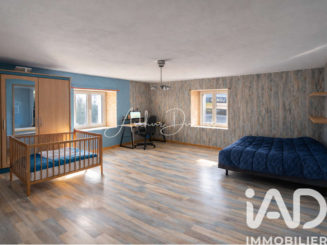 Maison 218 m² à Foussemagne  - photo 9