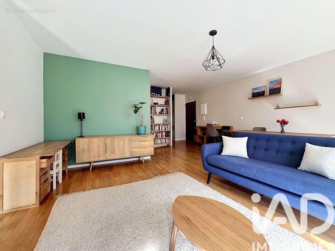 Photo 3 - Appartement à SURESNES