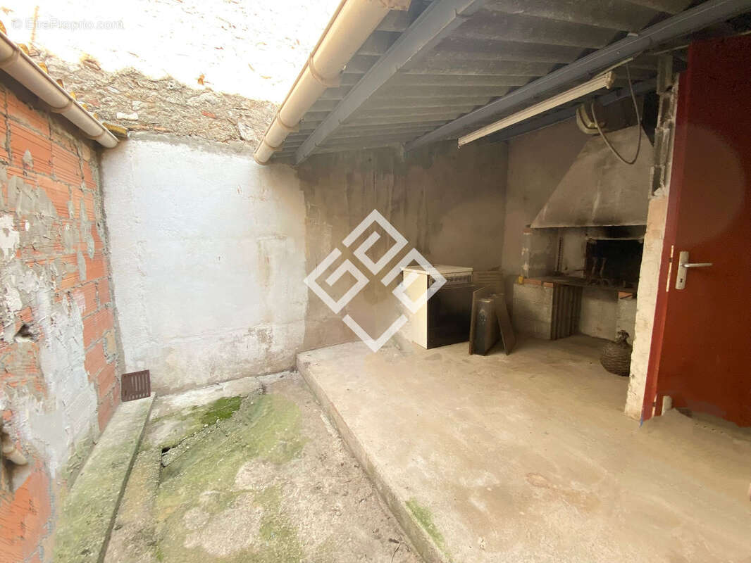 Maison à FERRALS-LES-CORBIERES