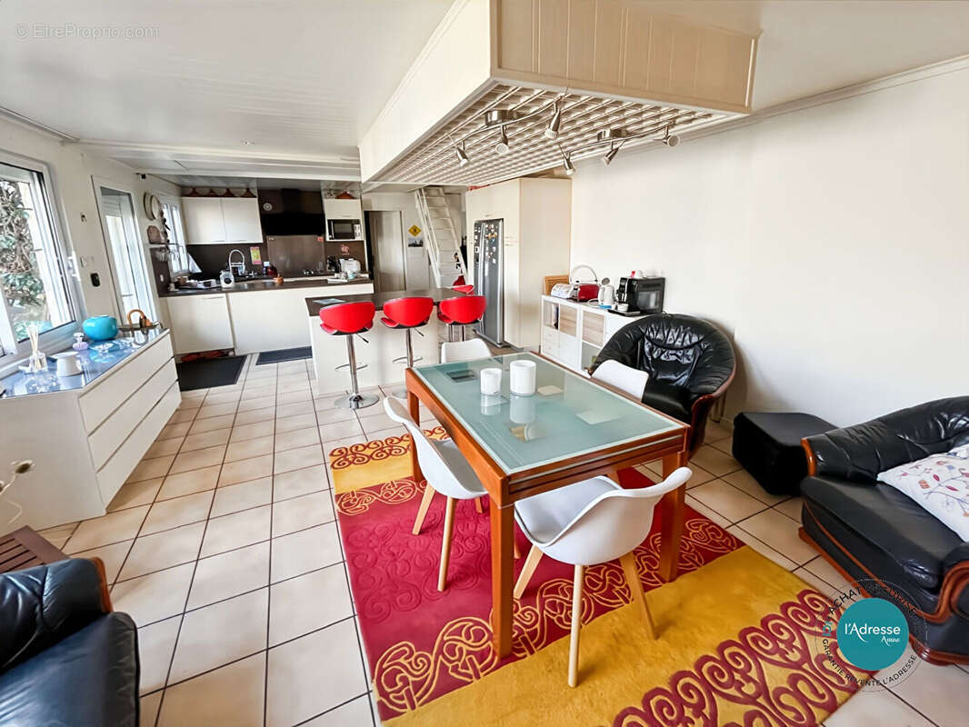 Appartement à LISSES