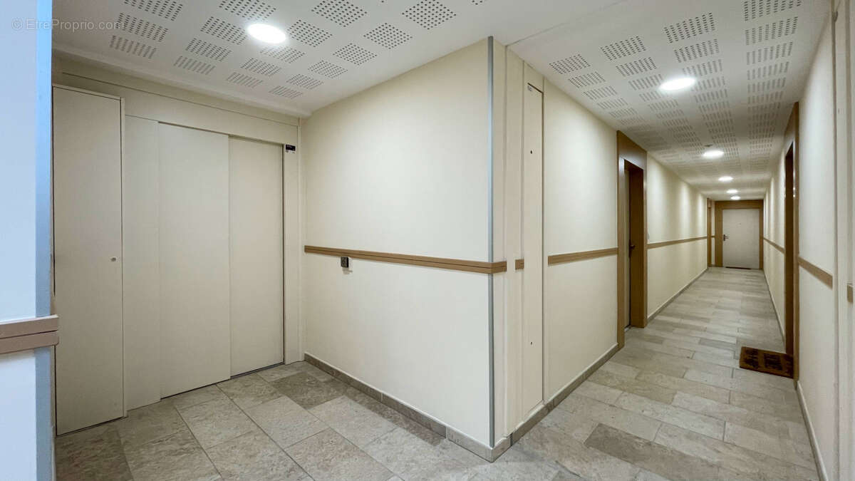 Appartement à UZES