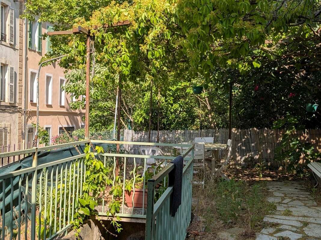 Maison 83 m² à Collobrieres  - photo 7