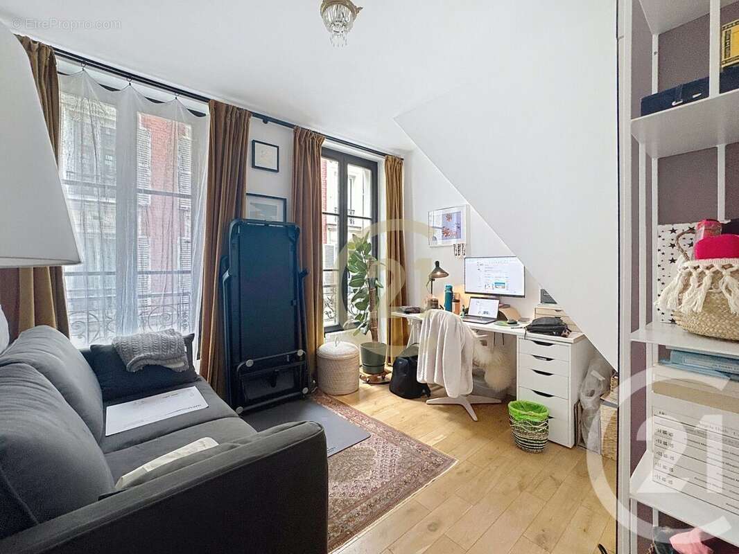 Appartement à PARIS-12E