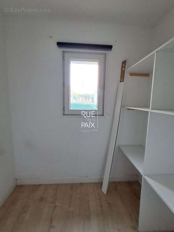 Maison à THURE