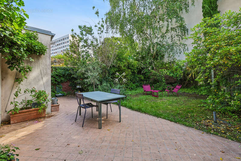 Maisons-Alfort / Charentonneau : belle maison familiale avec jardin - photo 12