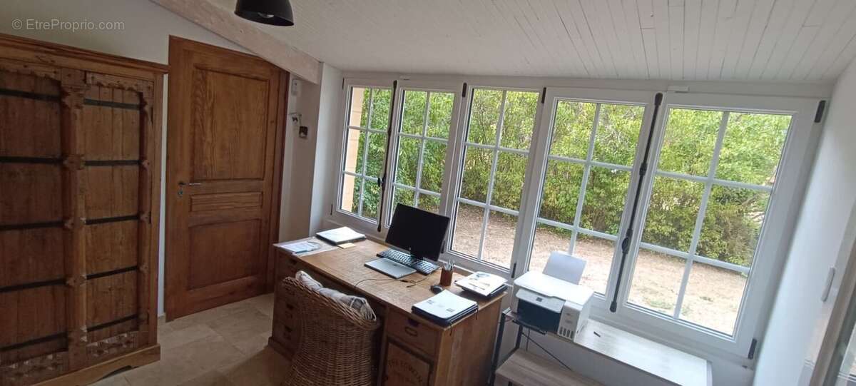 Maison à CENAC-ET-SAINT-JULIEN