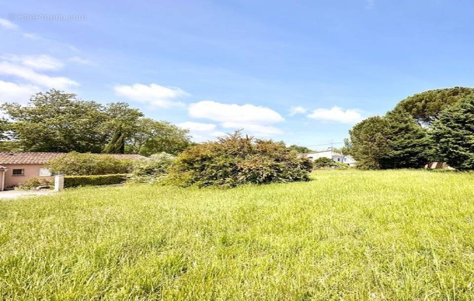 Terrain à VILLEPINTE