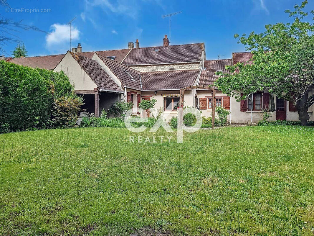 Maison à ROISSY-EN-FRANCE