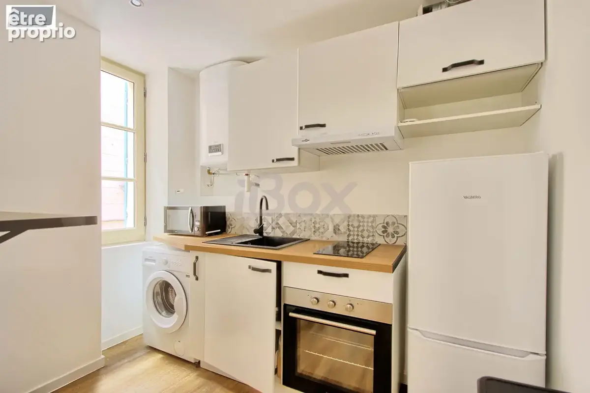 Toulon centre ville- immeuble en monopropriete de 202 m2 de 5 appartements et garage - photo 8