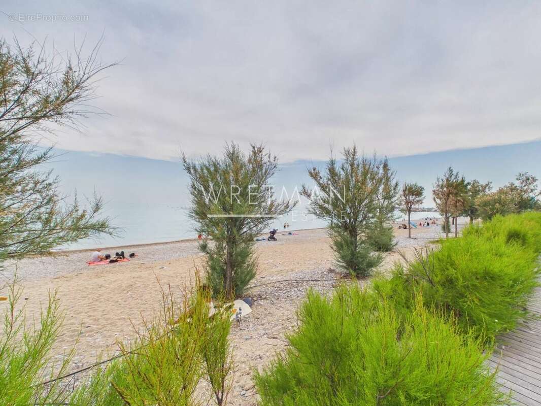 Appartement à VILLENEUVE-LOUBET