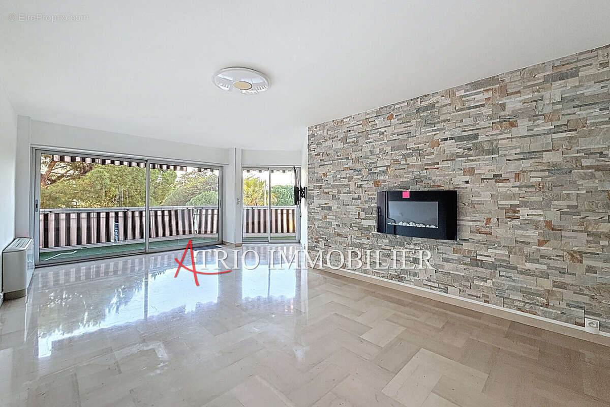 Appartement à CAGNES-SUR-MER