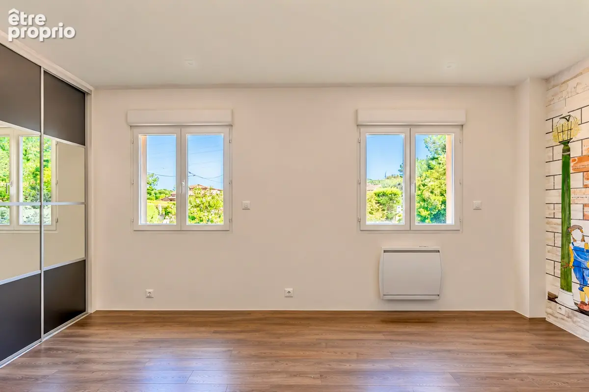 Maison familiale de 212 m² avec studio indépendant, piscine & jacuzzi - photo 11