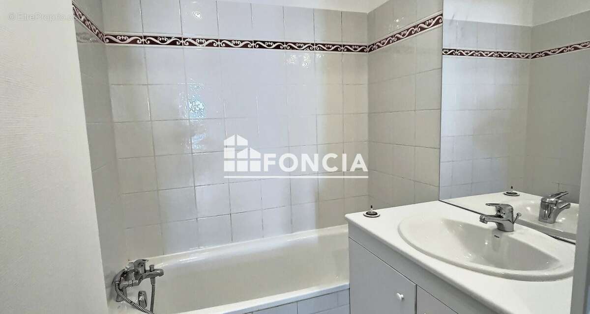 Appartement à LYON-9E
