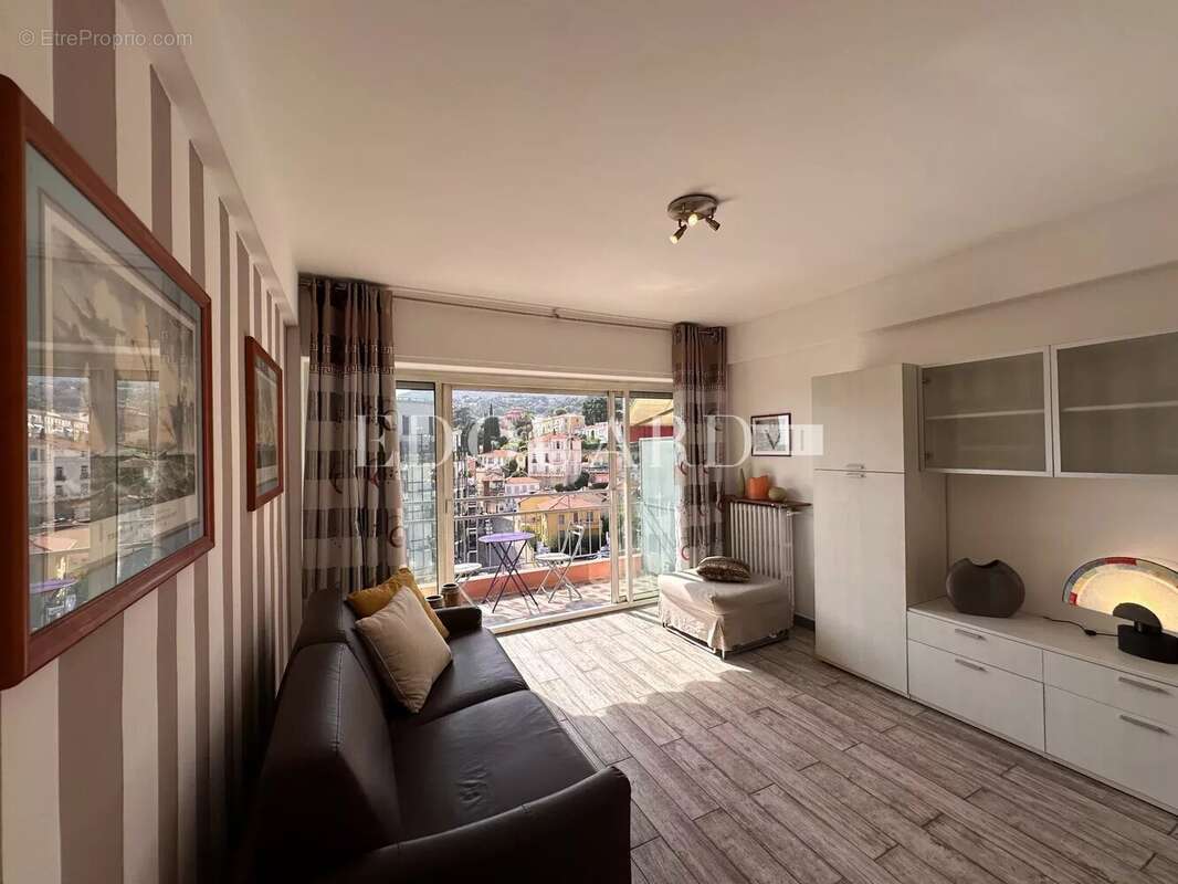 Appartement à MENTON