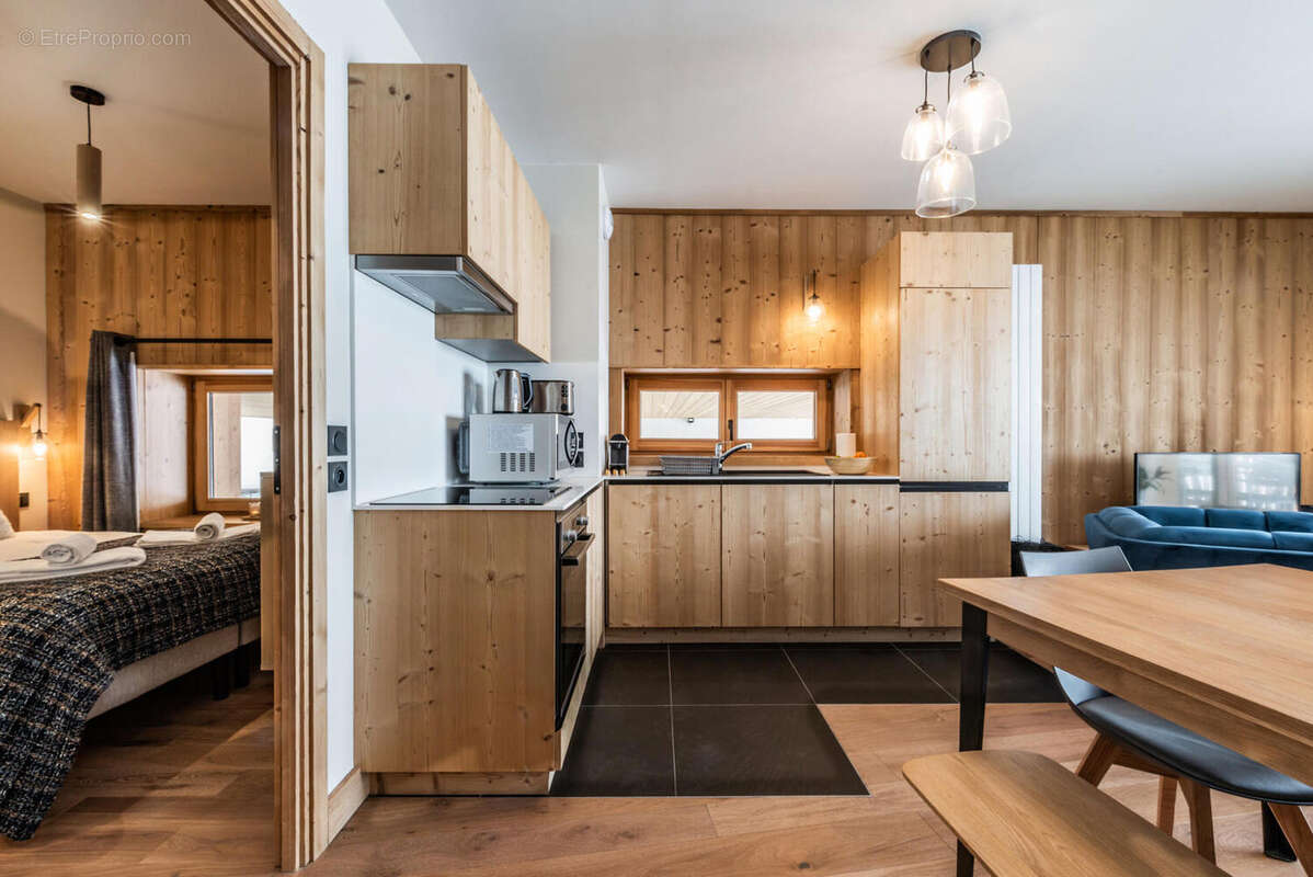 2021-01-20- Ski Apartment for sale Alpe d&#039;Huez - a - Appartement à HUEZ