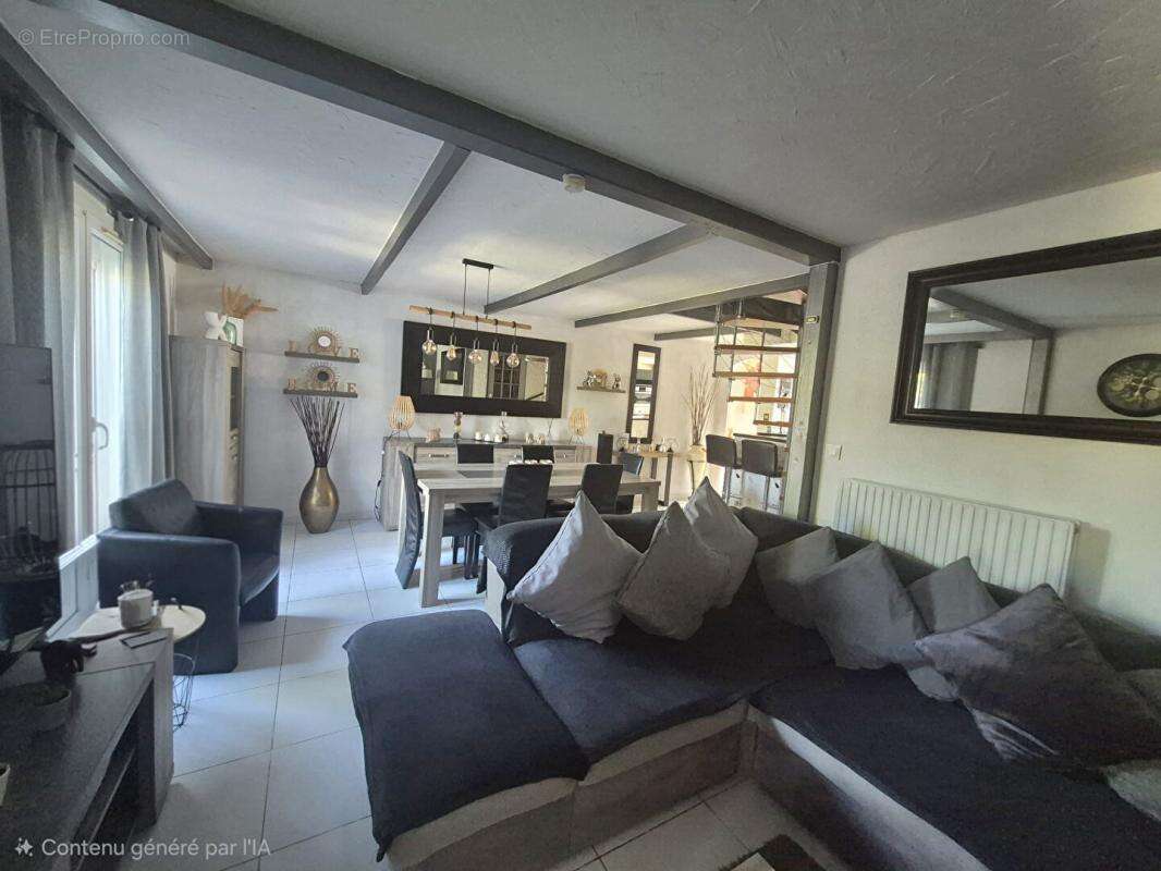 Maison  4 pièce(s) 80 m2, piscine et jardin - photo 6