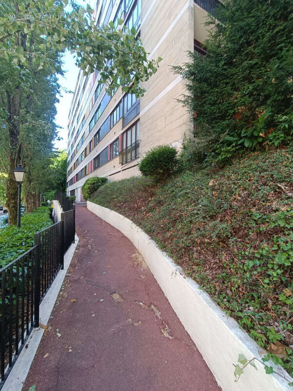 Appartement 2/3 pièces au DERNIER ETAGE - photo 7