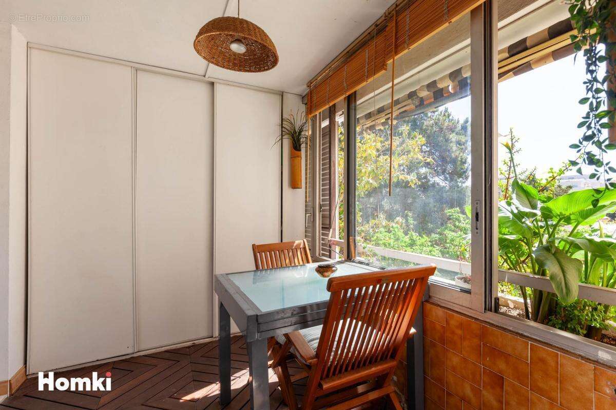 Appartement à MARSEILLE-8E