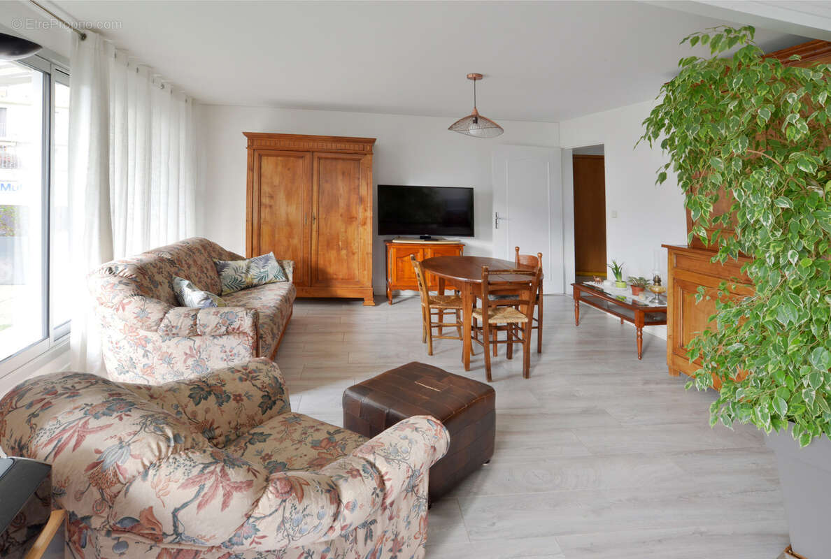 Appartement à MONTGERON