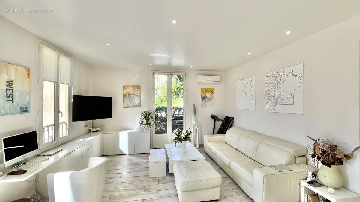 Appartement à MENTON