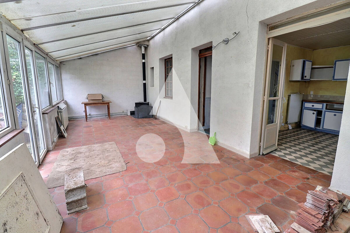 Maison à MERY-SUR-OISE